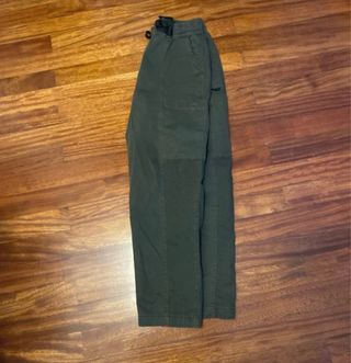 Pantalones cargo verde militar