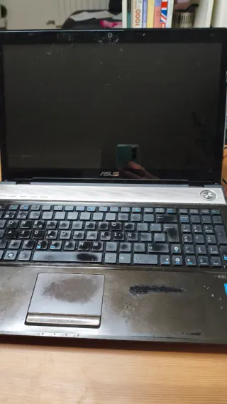 Portátil ASUS i7 16GB RAM