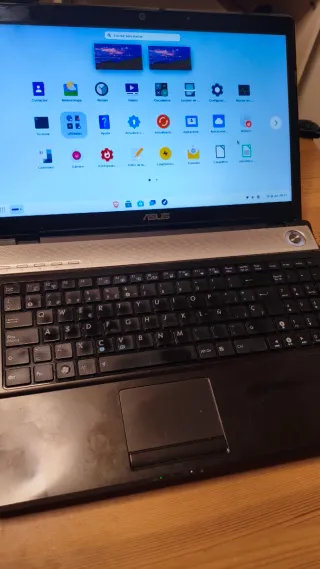 Portátil ASUS i7 16GB RAM