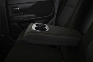 Mitsubishi Outlander 2.0 200 MOTION 2WD