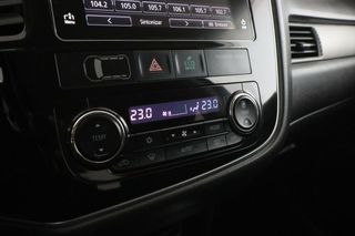 Mitsubishi Outlander 2.0 200 MOTION 2WD