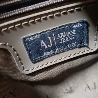Bolso Armani Jeans Gris Charol