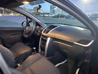 Peugeot 207 2007 140.000km
