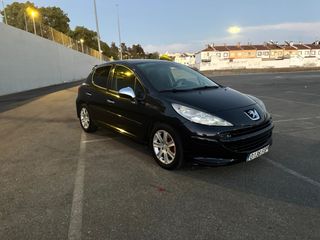 Peugeot 207 2007 140.000km
