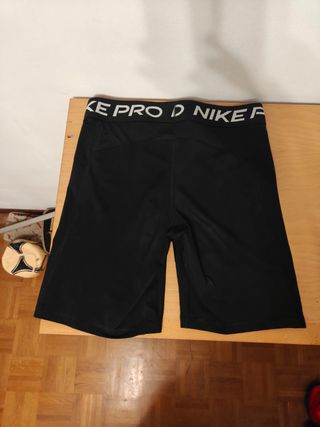 Nike Pro Talla L Negro