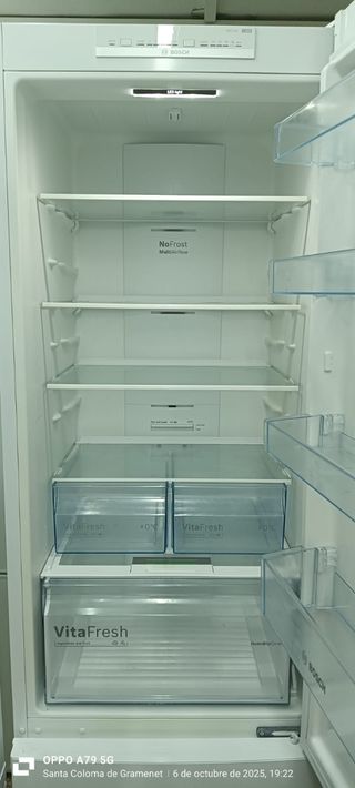 NEVERA COMBI BOSCH NO FROST ENERGÍA A+