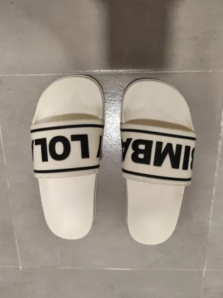Chanclas Bimba y Lola Blancas y Negras