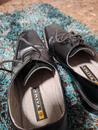 Zapatos de vestir Taima negros