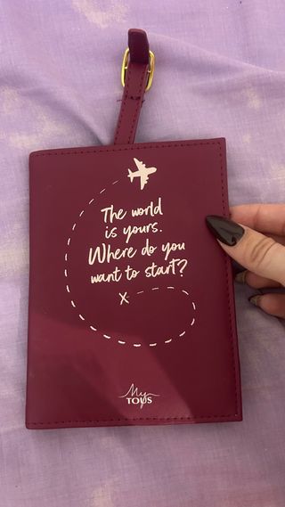 Portapasaportes Tous Morado