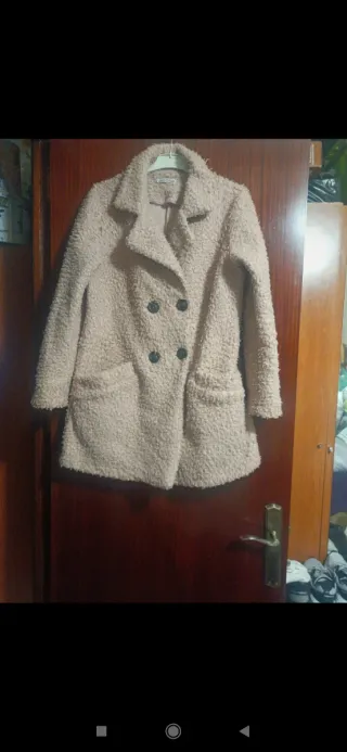 Abrigo de invierno beige mujer