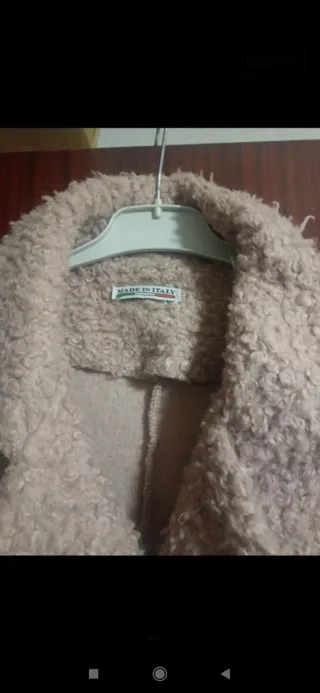Abrigo de invierno beige mujer