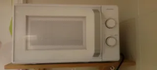 Microondas blanco