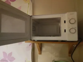 Microondas blanco