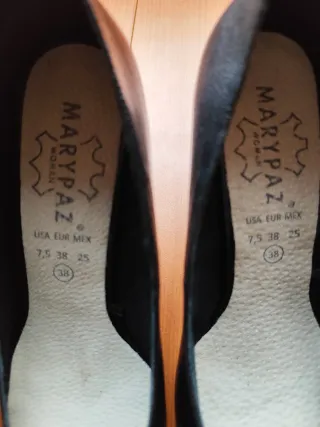 Zapatos de piel negros MARYPAZ Talla 38