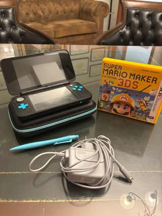 Nintendo 2DS XL Negra + Super Mario Maker