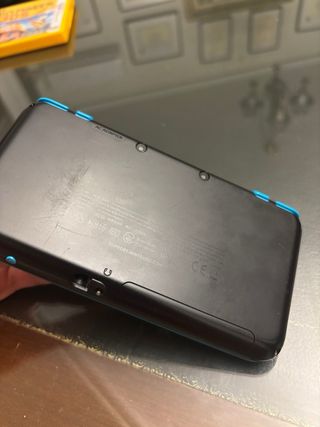 Nintendo 2DS XL Negra + Super Mario Maker