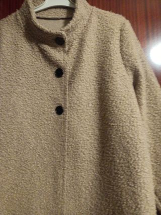 Abrigo de invierno mujer beige