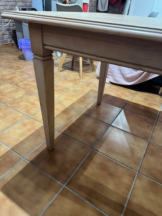Mesa y 6 Sillas Madera Pino