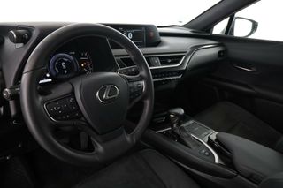 Lexus UX 250h Business