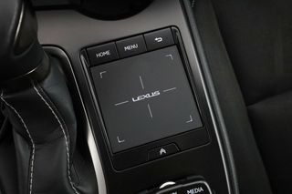 Lexus UX 250h Business