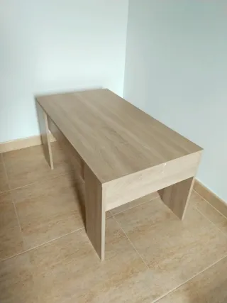 Mesa plegable de madera