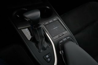 Lexus UX 250h Premium