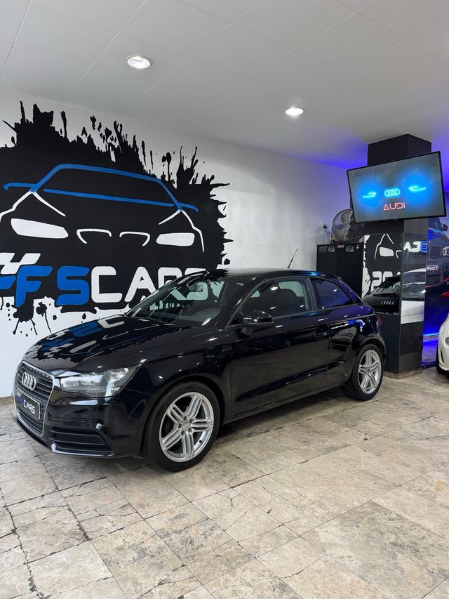 AUDI A1 🟡 1.6 TDI 90cv 163000km LLANTAS S1 CARPLAY
