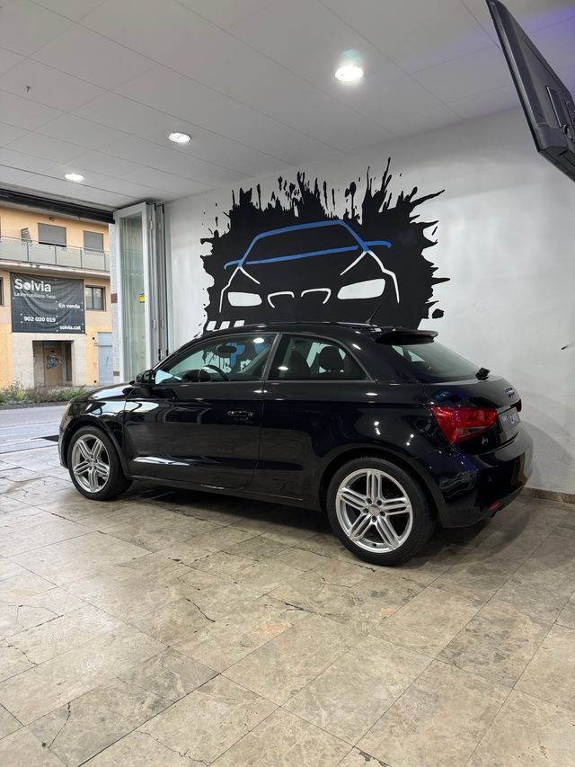 AUDI A1 🟡 1.6 TDI 90cv 163000km LLANTAS S1 CARPLAY