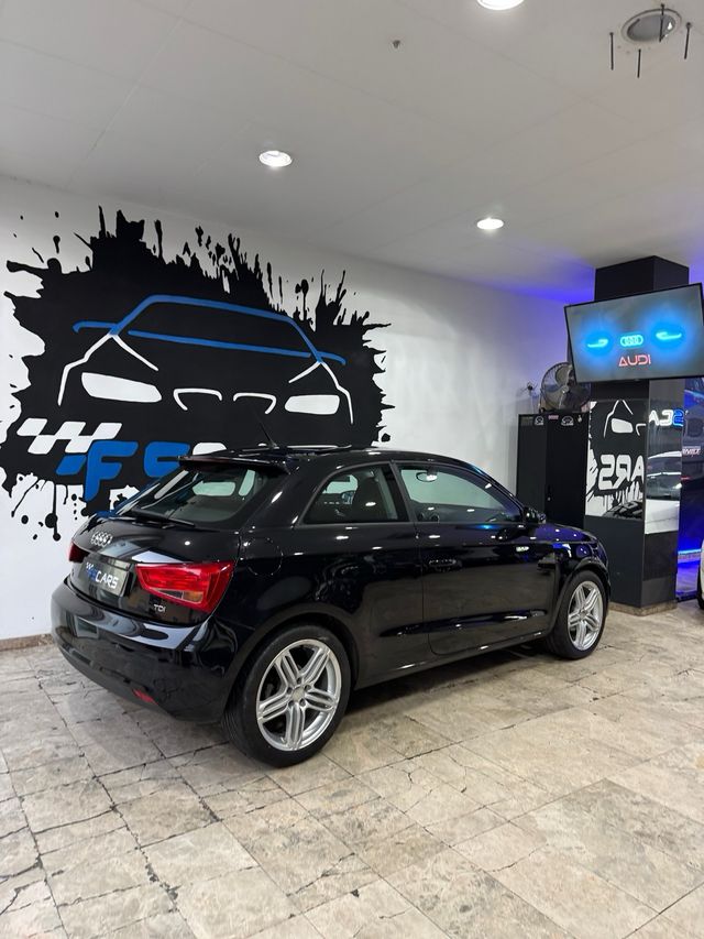 AUDI A1 🟡 1.6 TDI 90cv 163000km LLANTAS S1 CARPLAY