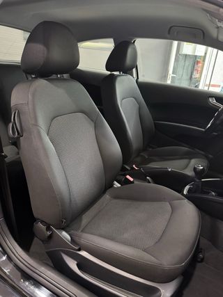 AUDI A1 🟡 1.6 TDI 90cv 163000km LLANTAS S1 CARPLAY