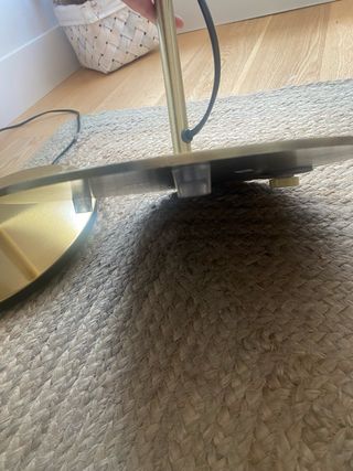 Pie de lámpara dorado IKEA
