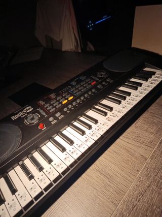 Piano Rockjam RJ549 poco uso