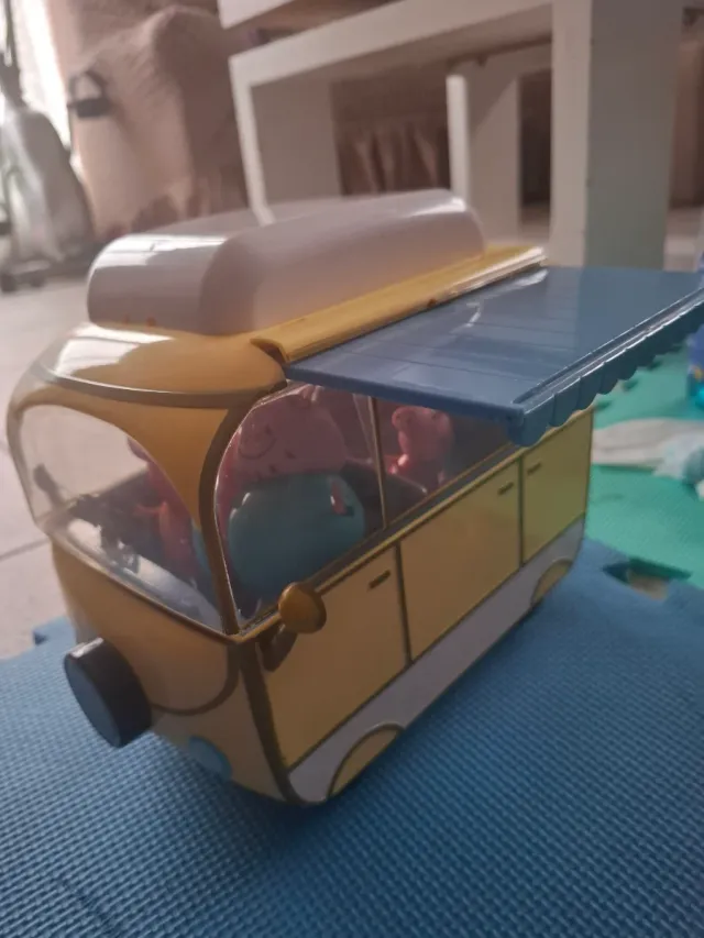 Peppa Pig Maletín Comida,casita, caravana y pizza