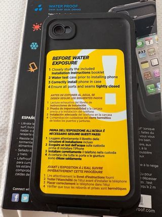 Custodia acquatica LifeProof per iPhone 4/4s