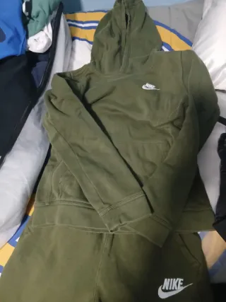 Chándal Nike niño verde,talla l niño