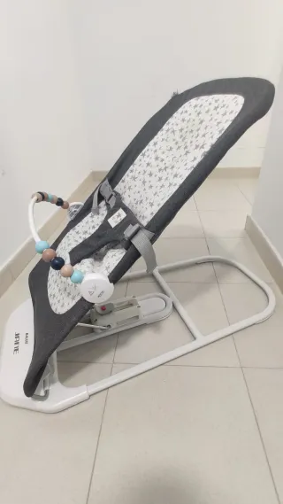 Hamaca bebé Baluu Jane gris estrellas