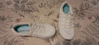 Zapatillas Skechers Blancas Sin Estrenar