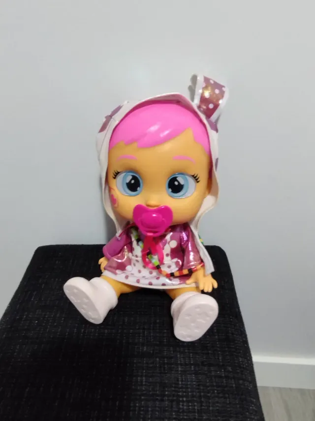 Muñeca Bebé Llorón con Pijama de Conejo