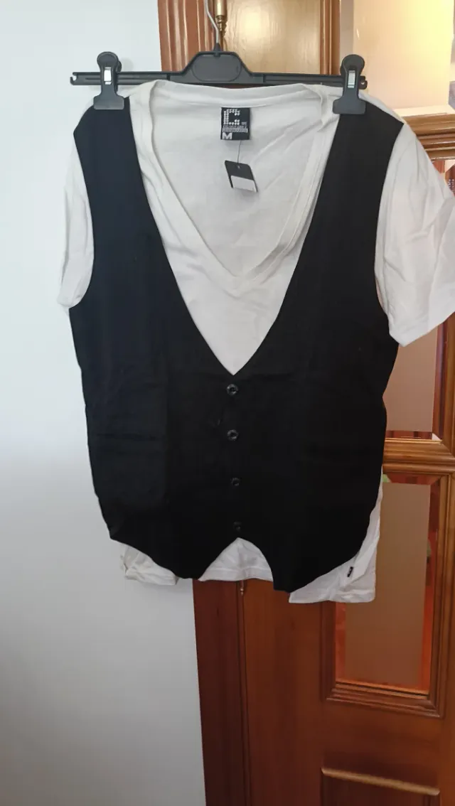Camiseta Chaleco Dresscodes Negro Blanco Talla M