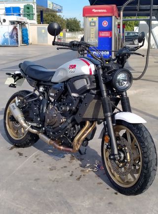 Yamaha XSR 700 XTribute