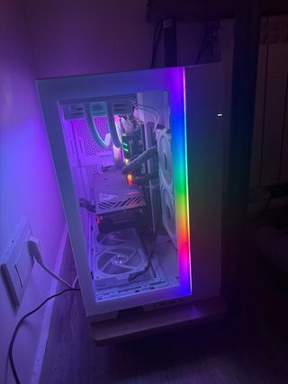 PC Gaming Blanco con RGB