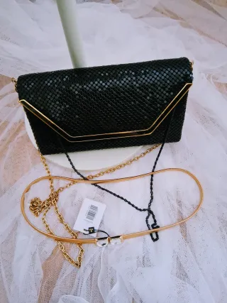 Bolso fiesta clutch cadena negro dorado
