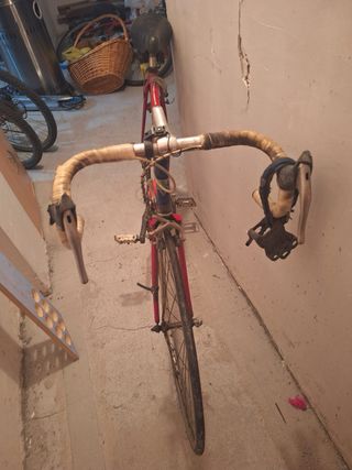 Bicicleta de carretera Wheeler 2290