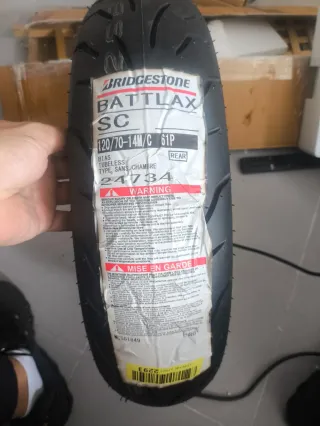 Neumático Bridgestone Battlax SC 120/70-14 61P