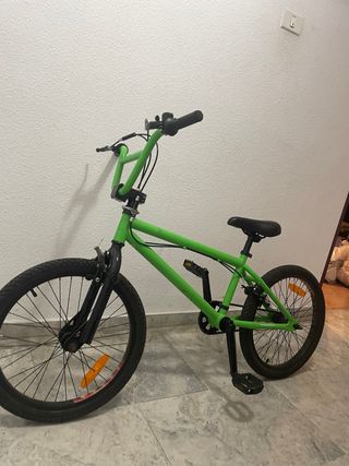 Bicicleta BMX Verde