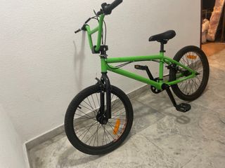 Bicicleta BMX Verde