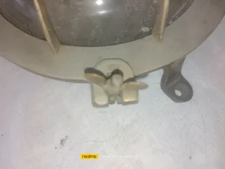 Lámpara náutica de metal y cristal