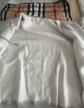 Sudadera Burberry Gris con Capucha