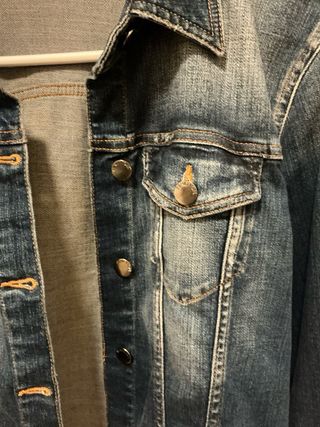 Cazadora vaquera Benetton mujer azul elástica 