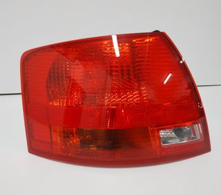 Piloto trasero izquierdo Audi A4 Avant B7